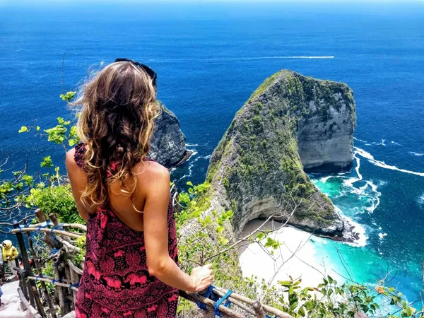 Nusa Penida: průvodce pro první cestu